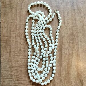 Vintage 4' 22"  Faux Pearl Necklace
